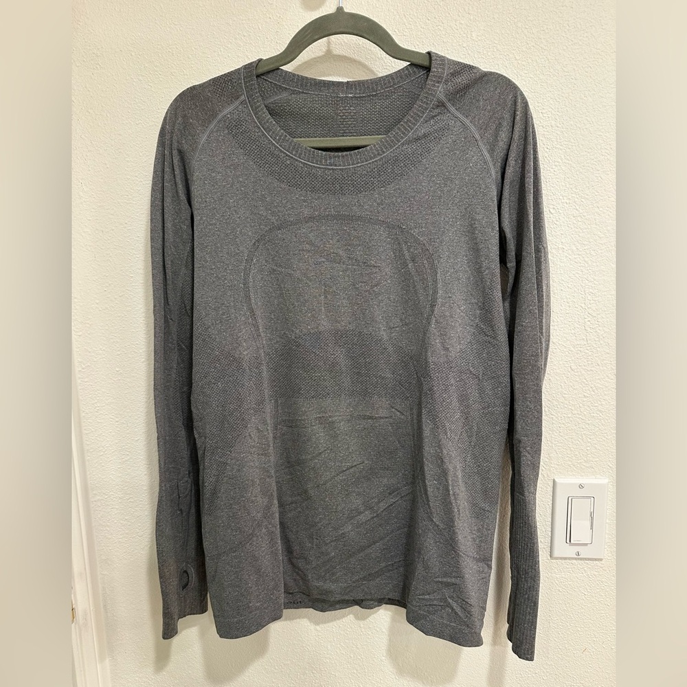 lululemon athletica Gray Long Sleeve Top
